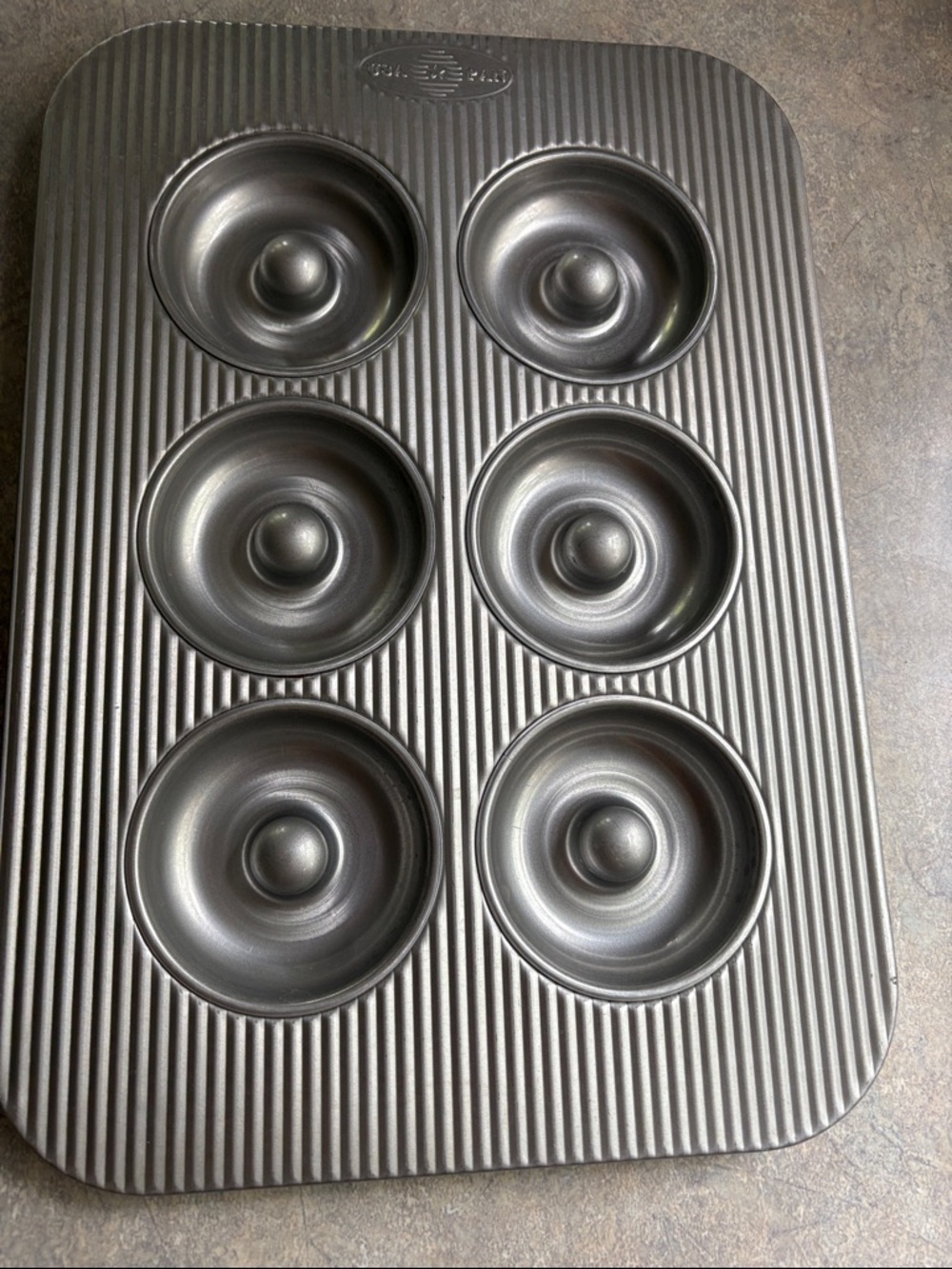 USA Donut Baking Pan